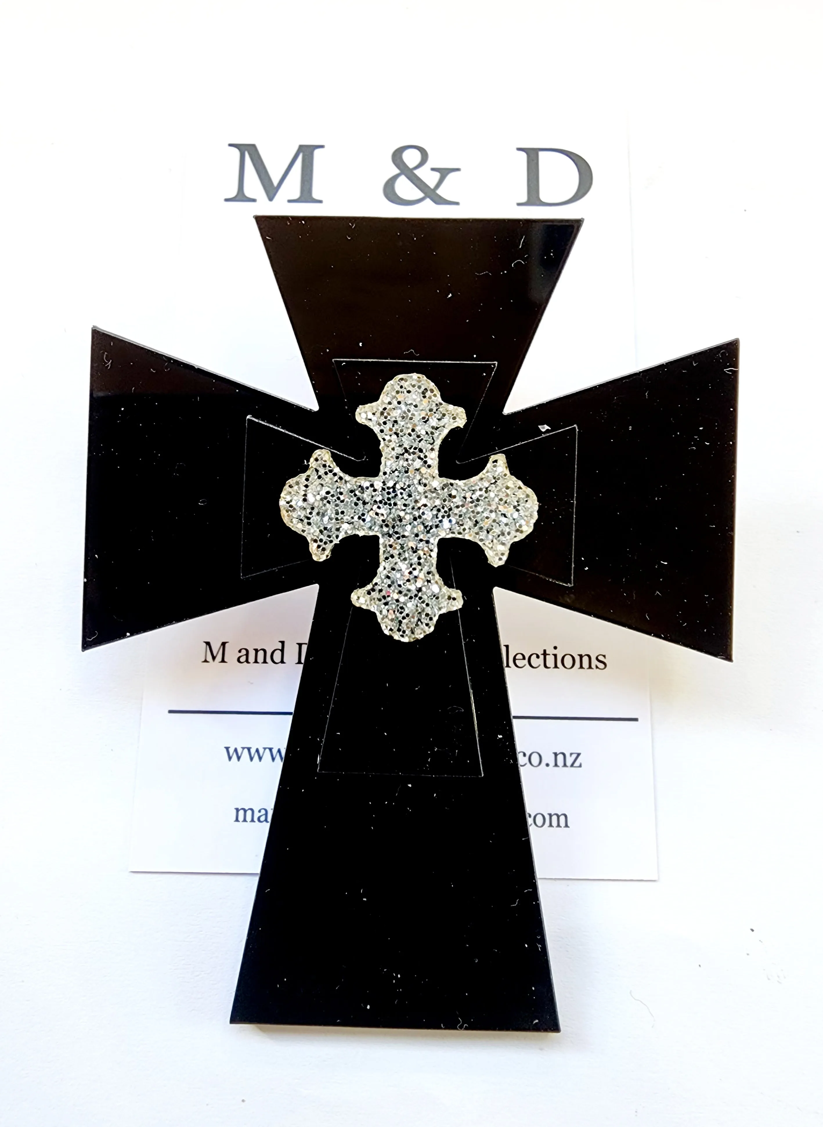 Brooch Angel Cross Style 4