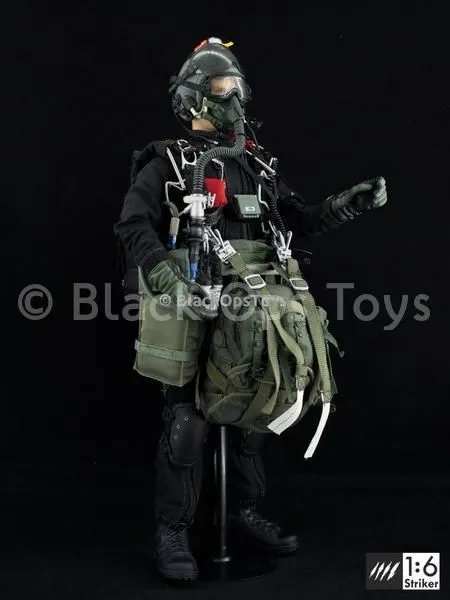 Navy HALO Jumper - Real Metal M9 Pistol w/Shoulder Holster