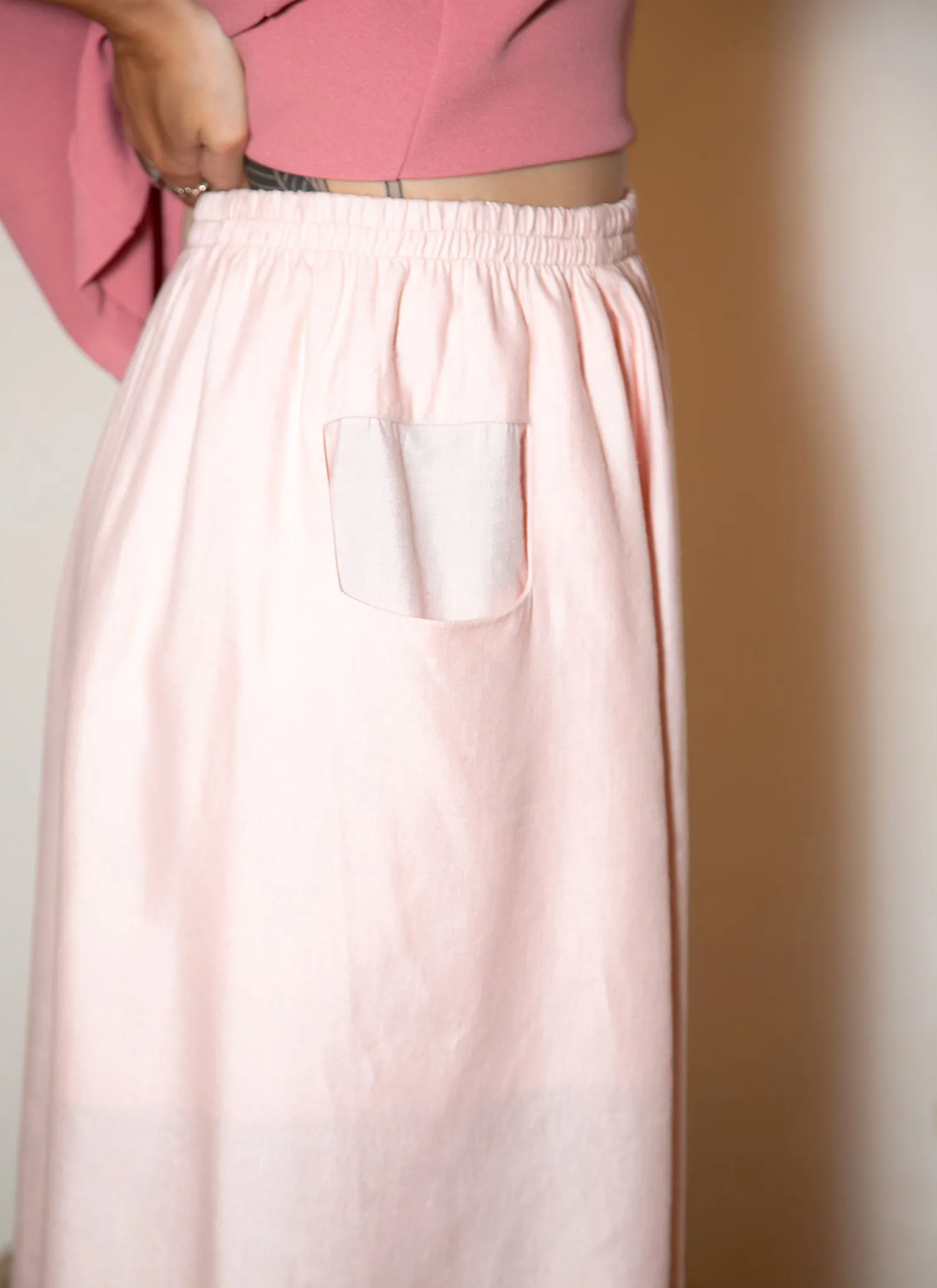 Sharp High Side Slit Pocket Skort w/ Elastic in Light Pink